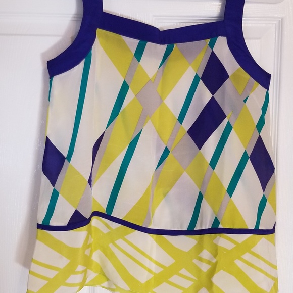 CHIC SPRING TOP - Picture 3 of 8